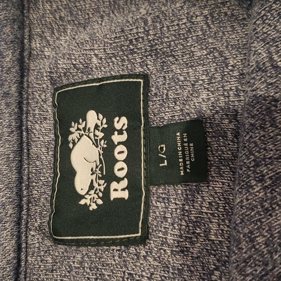 Roots Men's Top 3/4 Button down Size Large Blue Speckled - Picture 3 of 8